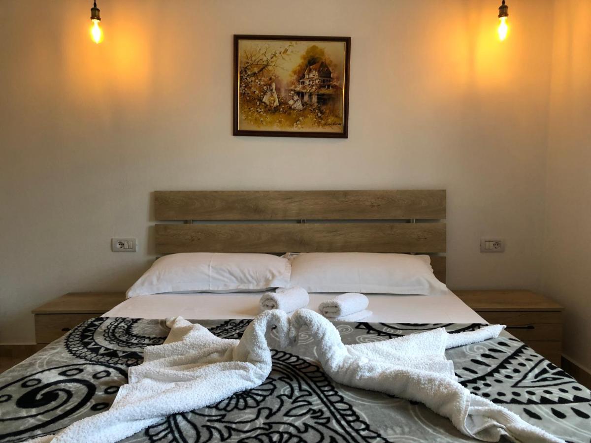 Hotel Apostoli Përmet Екстериор снимка