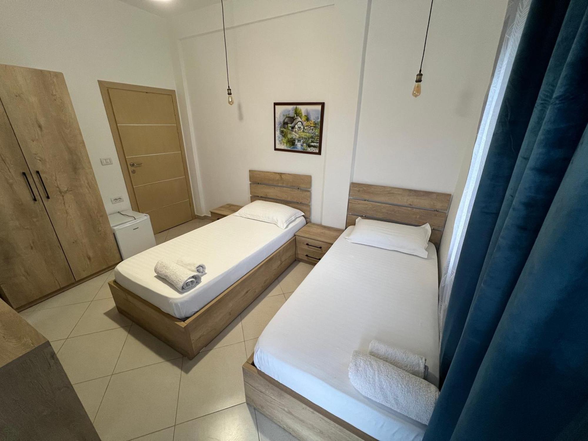 Hotel Apostoli Përmet Екстериор снимка
