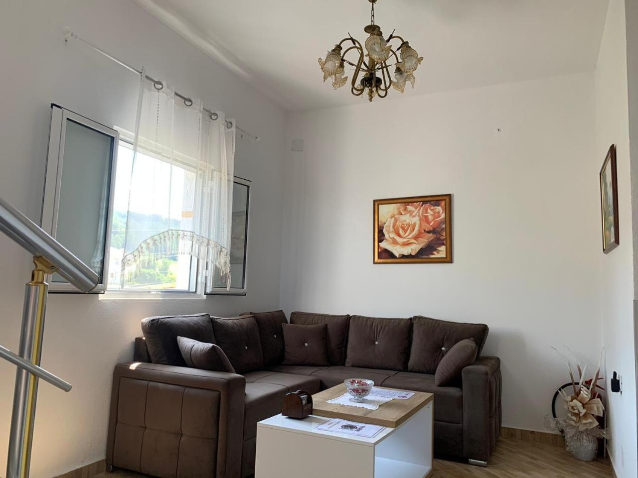 Hotel Apostoli Përmet Екстериор снимка