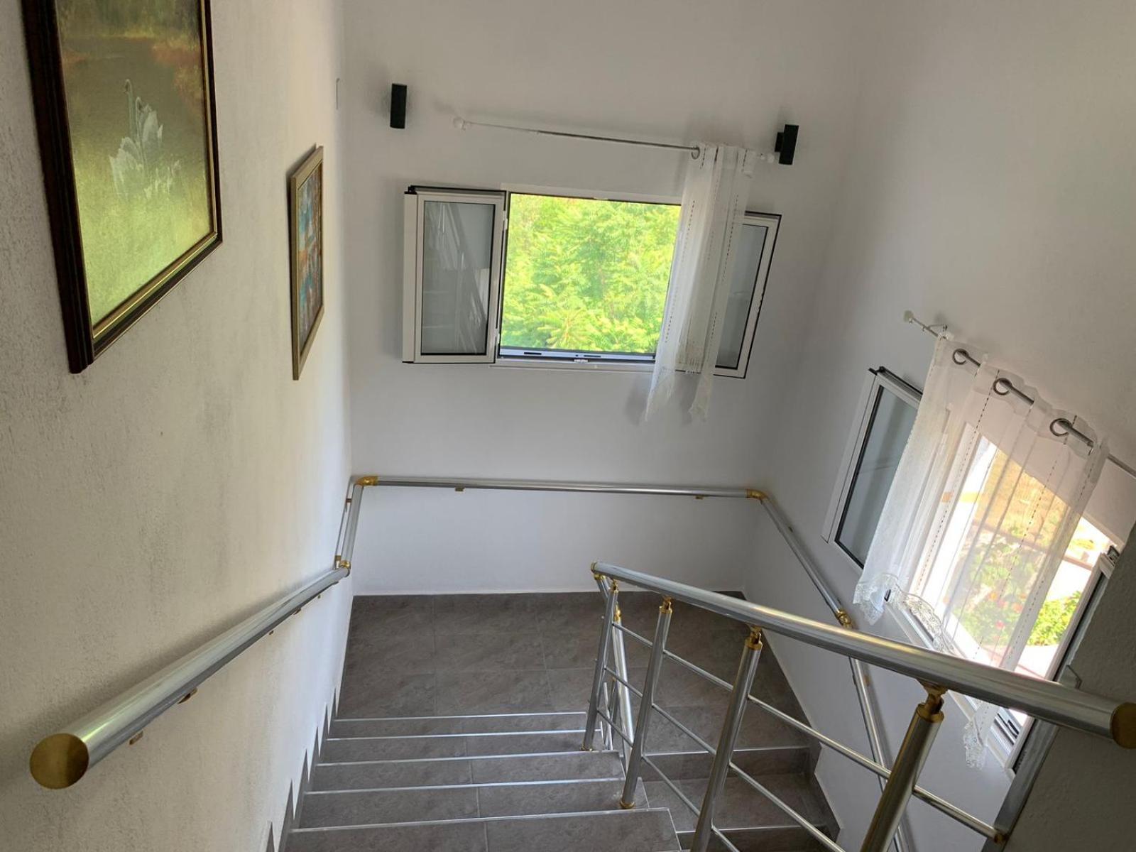 Hotel Apostoli Përmet Екстериор снимка