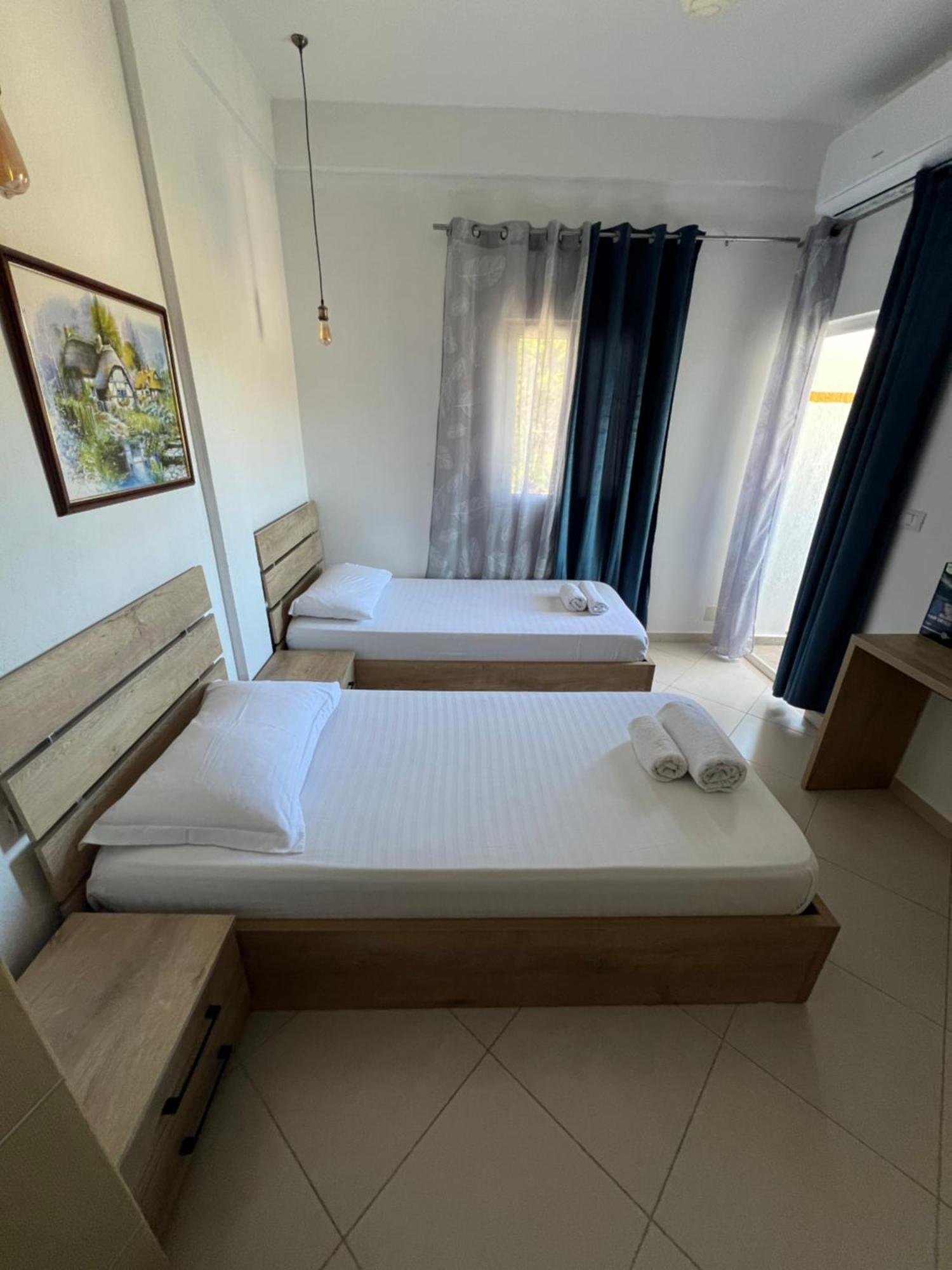 Hotel Apostoli Përmet Екстериор снимка