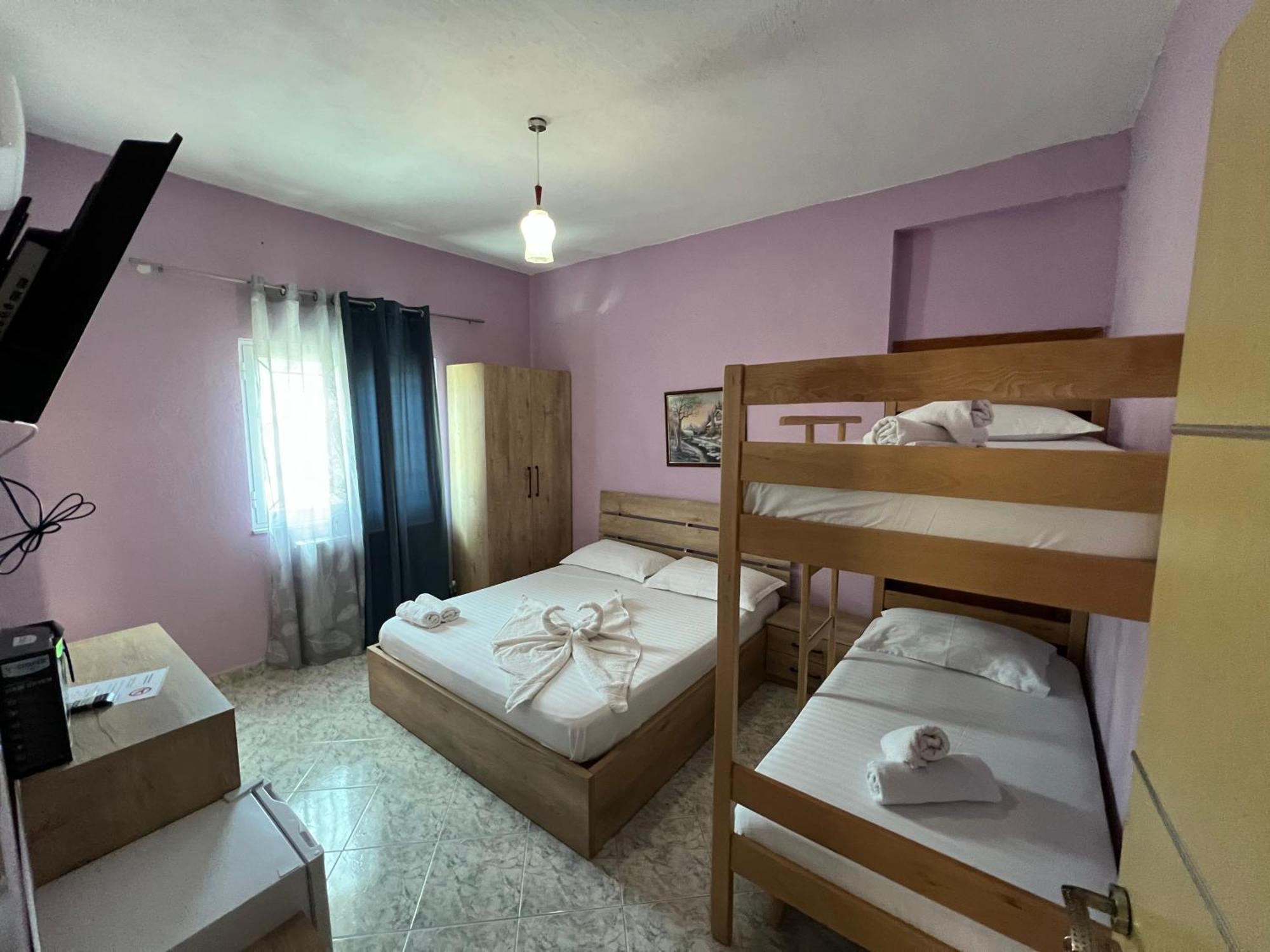 Hotel Apostoli Përmet Екстериор снимка